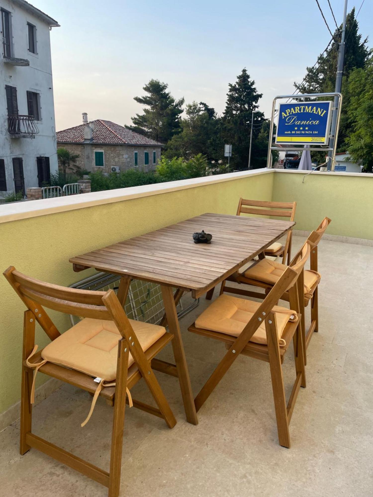 Apartmani Danica Nerezine Exteriér fotografie