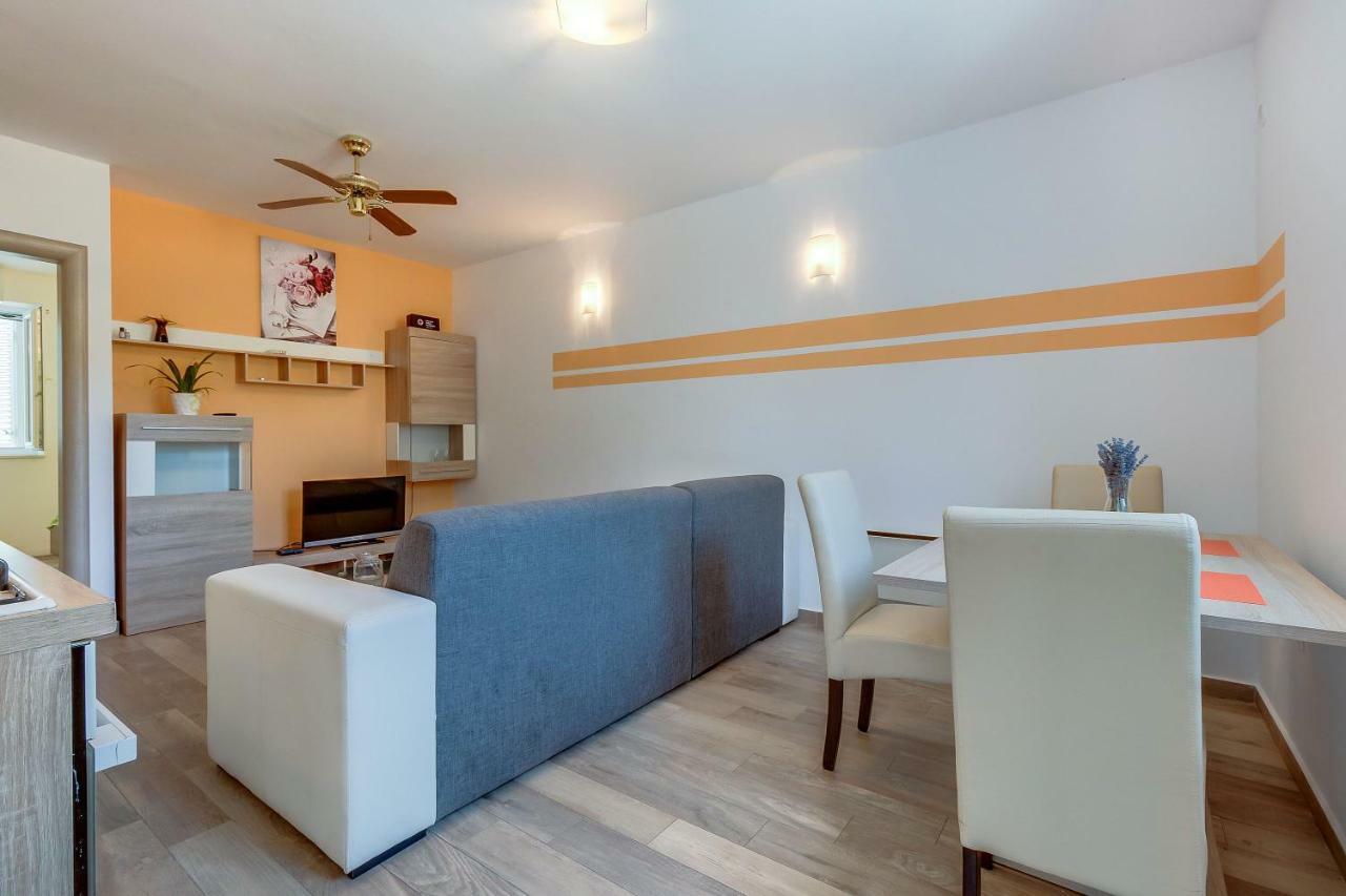 Apartmani Danica Nerezine Exteriér fotografie